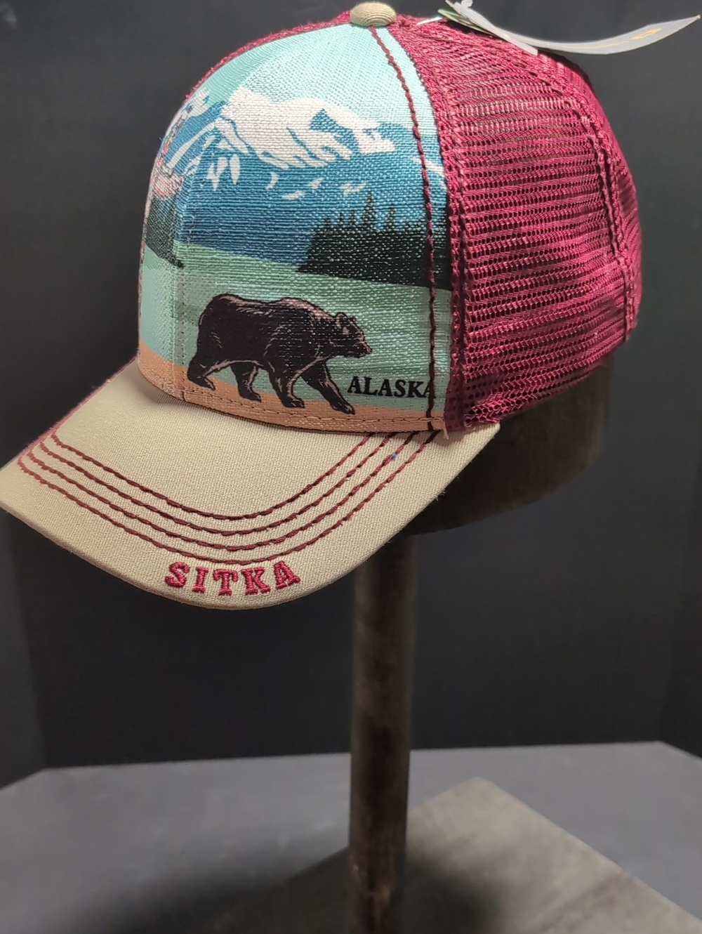 NWT,Destination Sitka Alaska Red/Tan Graphic Trucker Hat.